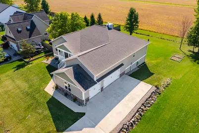 1720 Carlisle Drive, Saint Joseph, MI 49085 - Photo 46