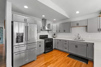 1720 Carlisle Drive, Saint Joseph, MI 49085 - Photo 14