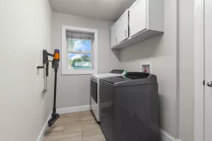 1720 Carlisle Dr, Saint Joseph, MI 49085 - Photo 34