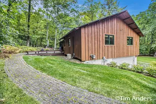 4039 E Oxford Dr, Leland, MI 49654 - Photo 26