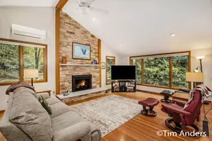 4039 E Oxford Dr, Leland, MI 49654 - Photo 6