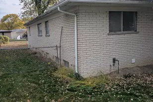 18495 Adrian St, Southfield, MI 48075 - Photo 46