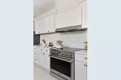 8120 E Jefferson Avenue #7C, Detroit, MI 48214 - Photo 38