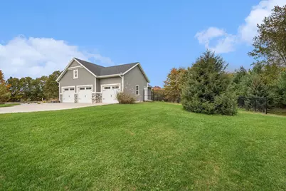 8423 76th Street SE, Alto, MI 49302 - Photo 2