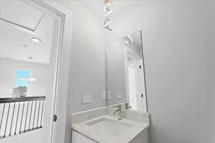 37642 Scone Ct, Livonia, MI 48154 - Photo 30