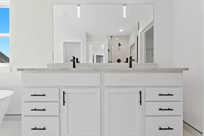 37633 Scone Court, Livonia, MI 48154 - Photo 34