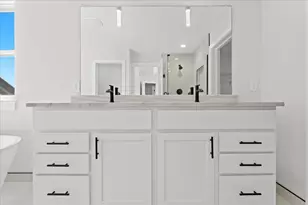 37633 Scone Ct, Livonia, MI 48154 - Photo 34