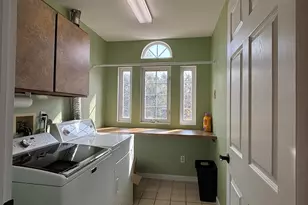 8410 Pineview Lake Dr, Linden, MI 48451 - Photo 26