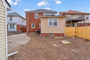 15213 Mettetal St, Detroit, MI 48227 - Photo 34