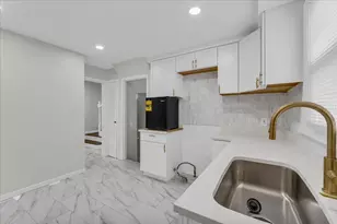 17217 Plainview Ave, Detroit, MI 48219 - Photo 10