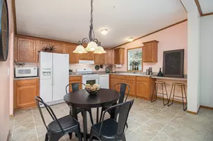 3301 Clubhouse Ct, Kalamazoo, MI 49009 - Photo 10