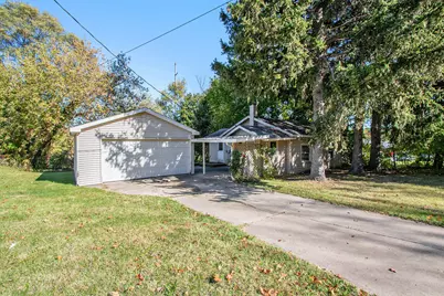 1005 E Front Street, Buchanan, MI 49107 - Photo 2