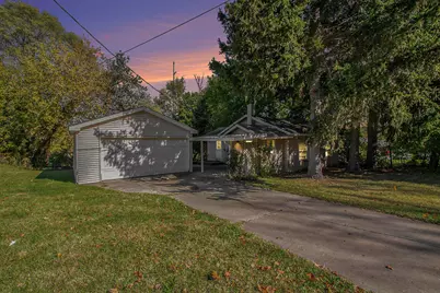 1005 E Front Street, Buchanan, MI 49107 - Photo 1