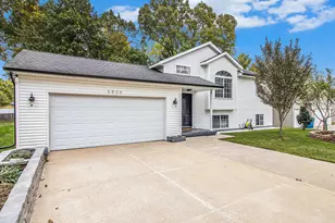 5904 Penny Farm Dr SE, Grand Rapids, MI 49508 - Photo 4