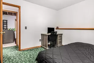 5904 Penny Farm Dr SE, Grand Rapids, MI 49508 - Photo 24