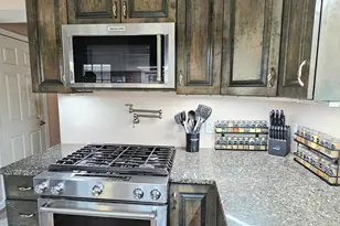 18802 Jefferson, Riverview, MI 48193 - Photo 8