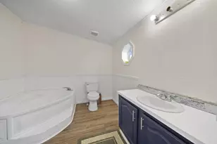14180 F Dr, Plymouth, MI 48170 - Photo 20