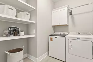 11909 Smithfield Dr, Holland, MI 49424 - Photo 8