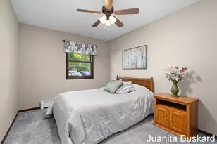 3371 Division Ave SW, Grandville, MI 49418 - Photo 10