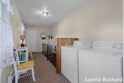 3371 Division Avenue SW, Grandville, MI 49418 - Photo 16
