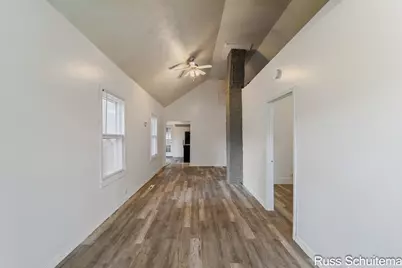 1819 Fair Avenue, Muskegon, MI 49441 - Photo 10