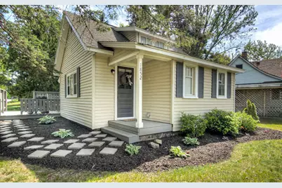 1852 S Shore Drive, Holland, MI 49423 - Photo 1