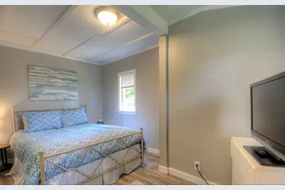 1852 S Shore Drive, Holland, MI 49423 - Photo 10