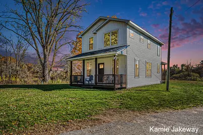 11884 Old Belding Road NE, Belding, MI 48809 - Photo 6