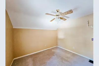 90 S Howell Street, Hillsdale, MI 49242 - Photo 24