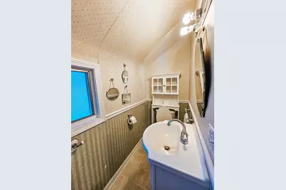 90 S Howell Street, Hillsdale, MI 49242 - Photo 26