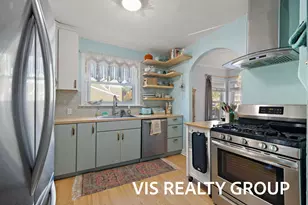 508 Monroe Ave, Grand Haven, MI 49417 - Photo 10