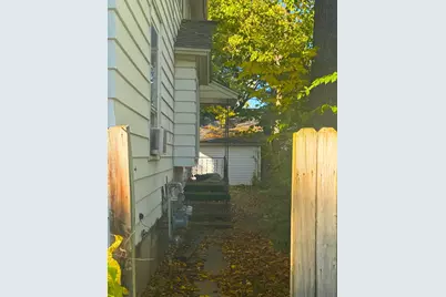 1315 E Stockbridge Avenue, Kalamazoo, MI 49001 - Photo 4