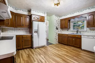 4779 Fishing Pole Ln, Vicksburg, MI 49097 - Photo 8