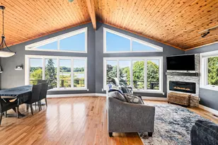 4154 S Sunset Dr, Fremont, MI 49412 - Photo 4