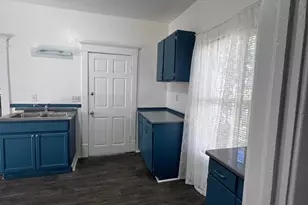 1969 Hoyt St, Muskegon, MI 49442 - Photo 8