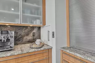 801 W Ann Arbor Trail, Plymouth, MI 48170 - Photo 40