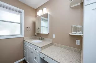 631 Marvin Ave, Saint Joseph, MI 49085 - Photo 14