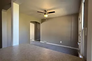 15305 Evergreen Ave, Eastpointe, MI 48021 - Photo 8