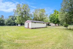 1943 Terminal Rd, Niles, MI 49120 - Photo 20