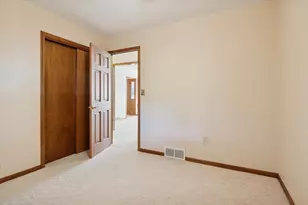 2419 Blanchard Dr, Niles, MI 49120 - Photo 32