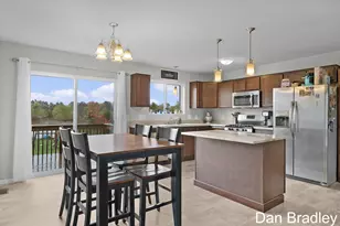 448 Tentree St, Sparta, MI 49345 - Photo 6