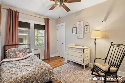 2019 Plainfield Avenue NE, Grand Rapids, MI 49505 - Photo 16