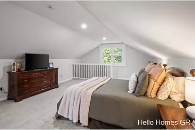 2019 Plainfield Avenue NE, Grand Rapids, MI 49505 - Photo 22