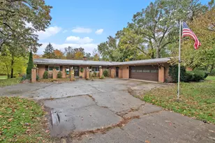 70506 Sunrise Dr, Edwardsburg, MI 49112 - Photo 1