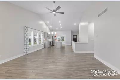 122 Blue Violet Lane NE #99, Comstock Park, MI 49321 - Photo 6