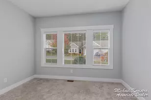 122 Blue Violet LN NE, Comstock Park, MI 49321 - Photo 14