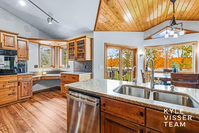 2420 Hylane Court NE, Grand Rapids, MI 49505 - Photo 16