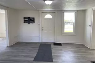 690 Upton Ave, Springfield, MI 49037 - Photo 16