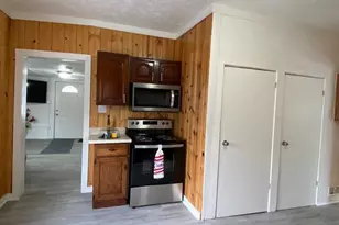 690 Upton Ave, Springfield, MI 49037 - Photo 10