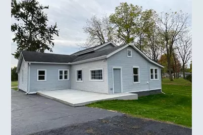 690 Upton Avenue, Springfield, MI 49037 - Photo 4